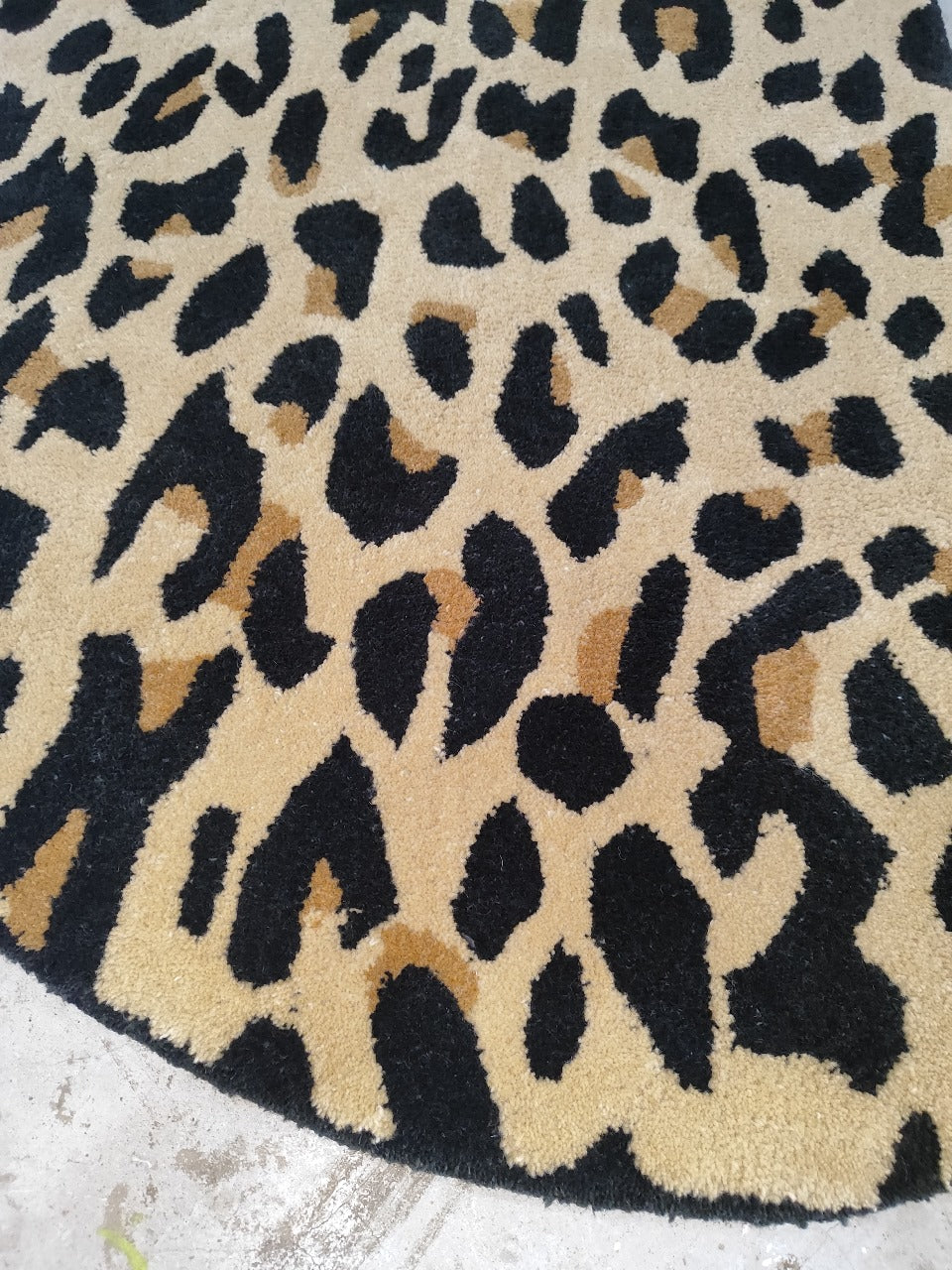 Hand Tufted Leopard Print Wool Rug – Modern Animal Accent